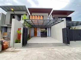 RUMAH 2 LANTAI STRATEGIS FULLY FURNISH, MAGUWOHARJO!