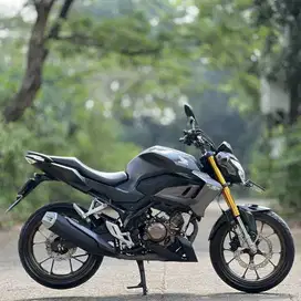 HONDA NEW CB150R HITAM 2022 KM LOW PAJAK PANJANG SUPERB