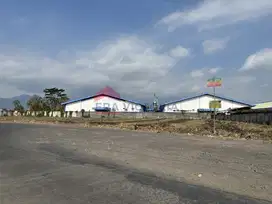 Tanah Luas Sebelah Gatra Mapan Pakis Cocok Untuk Gudang / Industri