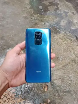 XIAOMI REDMI NOTE 9 RAM 4/64GB HP + CHARGER BIASA