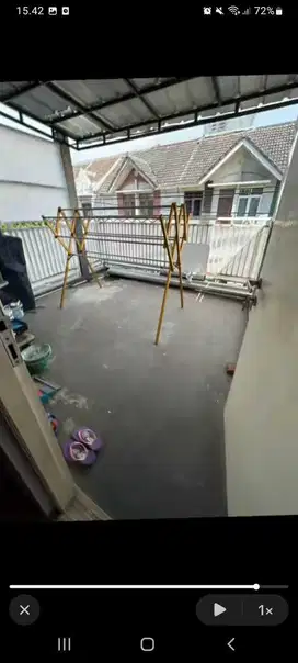 Di jual rumah 2 lt di Taman palem lestari