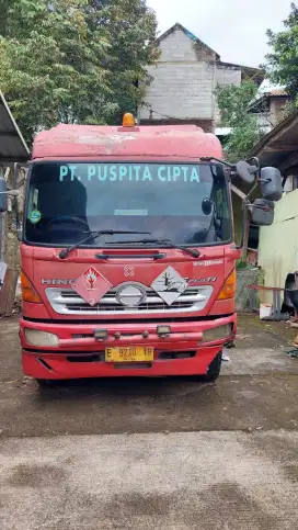 Jual head truck
