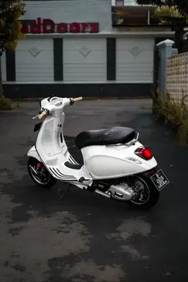PIAGGIO VESPA SPRINT 150 IGET FACELIFT 2020 MURAH BISA KREDIT