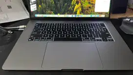 DIJUAL MACBOOK AIR M3 15 Inch 256 Gb Ram 16 Gb