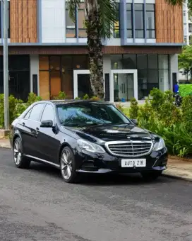 Mercedes Benz E200