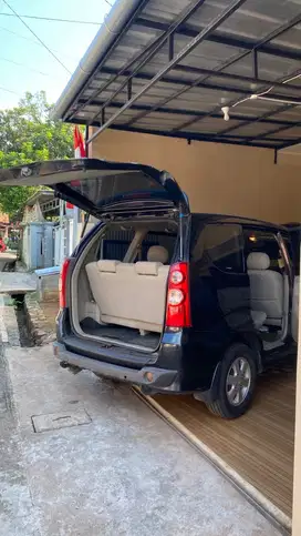 Toyota Avanza 2010 Bensin