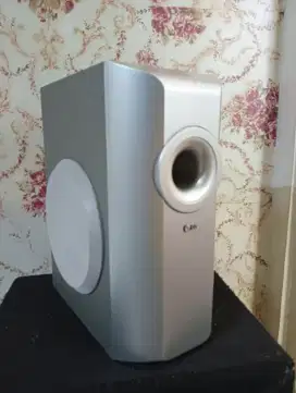 Subwoofer LG 5.5 inch, Mulus, Kokoh