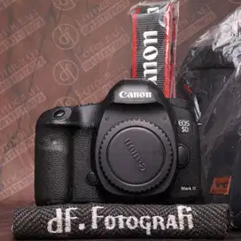Kamera Canon 5D Mark III Body Only