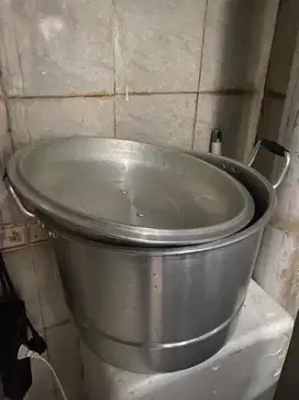 Panci bekas 10 liter