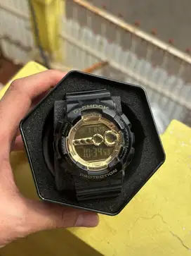 G-Shock GD-100 GB