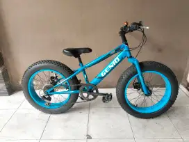 Sepeda Genio ban gede