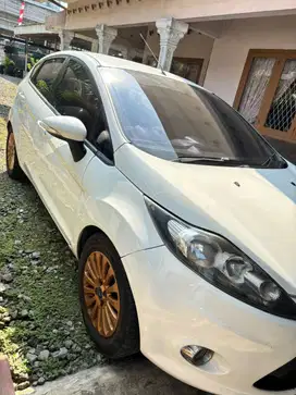 Ford Fiesta 1.4 MT 2011