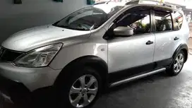Nissan Livina 2013 Bensin