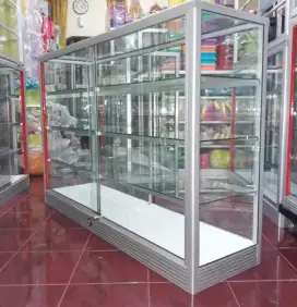 Di jual Etalase Kaca 1,5Mx1M Serbaguna