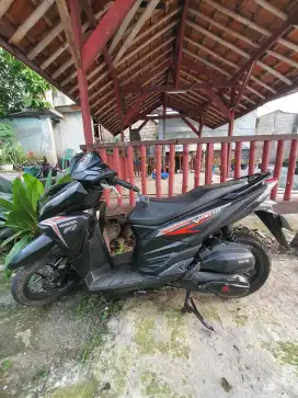 Vario 125 led Cbs