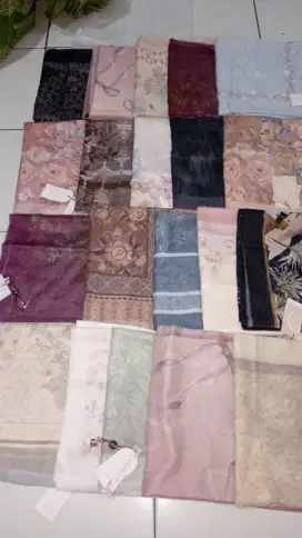 Jilbab segi empat randem