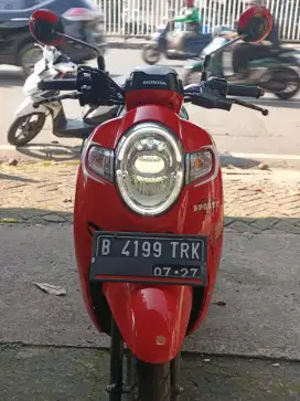 Scoopy donut th 2017 km low mesin ok