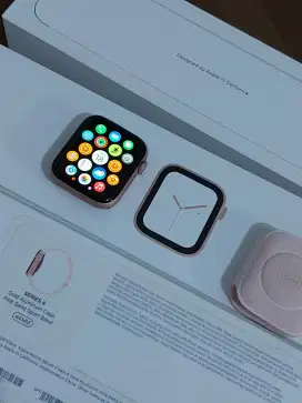 Apple watch 44mm seri 4 IBOX