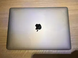 Jual MacBook Pro Touchbar 2018 13” 8/512