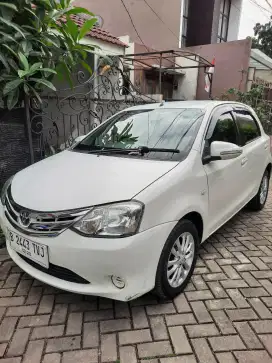 TOYOTA ETIOS VALCO 2014