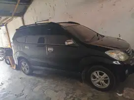 Toyota Avanza 2010 Bensin