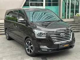 ISTIMEWA ! HYUNDAI H1 2.5L CRDI ROYALE DIESEL NIK 2019 MATIC
