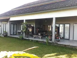 DI JUAL VILLA SEMI FURNISHED SANGAT LUAS DI CANGGU BALI
