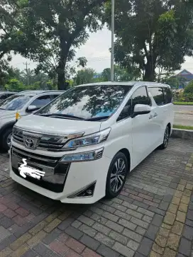 Toyota vellfire 2019 akhir ,