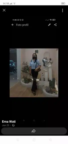 Mencari pekerja,an di salon