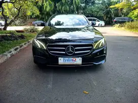 2016 E300 AVANTGARDE PANORAMIC