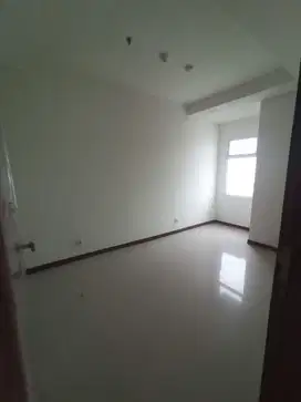 Dijual kondominium 1BR kosongan lantai rendah