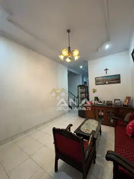 ANA RUMAH UK 6.8X25M DI KOMP THI TAMAN HARAPAN INDAH JELAMBAR