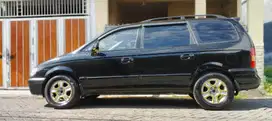 Hyundai Trajet 2003 Bensin