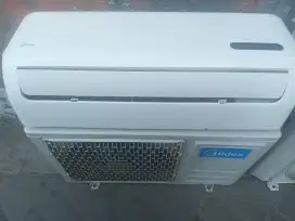 Dijual AC 1/2 pk merk Midea 300 watt