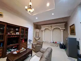Jual Rumah Villa Gading Indah 2,5 lantai row depan 21 meter lapang
