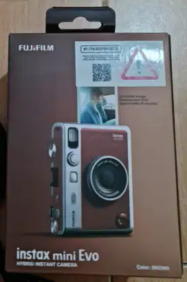 INSTAX MINI EVO