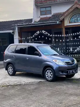 Dijual Cepat : Toyota Avanza 1.3 E 2010 Manual, Plat D asli