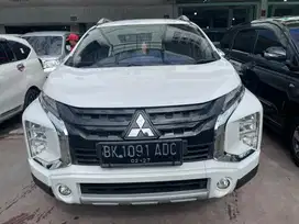 Mitsubishi Xpander 1.5 Cross CVT 2021
