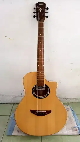 Gitar akustik elektrik yamaha APX 500 slim custom