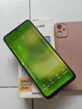 Samsung A05 ram 4gb +4/128gb layar poni 6,5 lengkap segelan bonusan