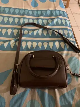 Tas slempang wanita