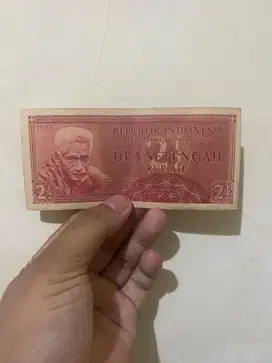 Uang kertas kuno 2 1/2 rupiah th 1956