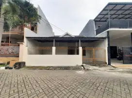 Rumah Siap Huni Babatan Mukti
