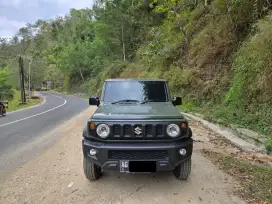 KM 26rb Suzuki Jimny 2021 matic 4x4