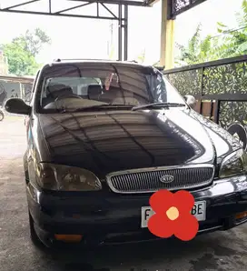 DIJUAL CEPAT: KIA Carnival 2000, MPV Mewah Keluarga, Fitur Lengkap Sia