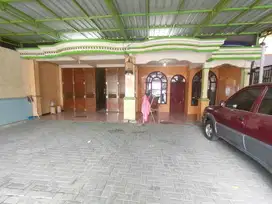 RUMAH DI KELURAHAN MADE, SAMBIKEREP SURABAYA