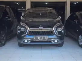 Km 40rb new xpander 1.5 ultimate abuabu 2022 surabaya full orisinil