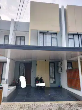Bismillah Rumah minimalis dijual segera (B.U) siap huni full furnished