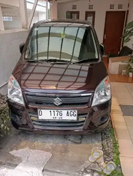 Suzuki wagon R GL 1.0 A/T Merah metalik 2017