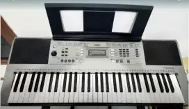 Keyboard yamaha PSR E 353